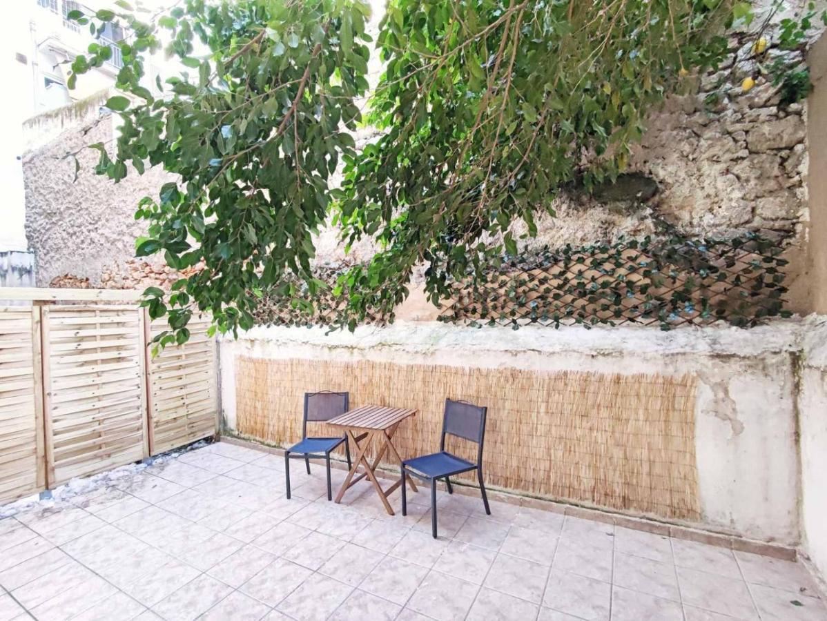 Avli Apartment Athen Exterior foto